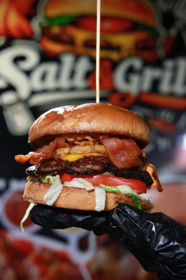 Hawaiian Latina burger with grilled pineapple